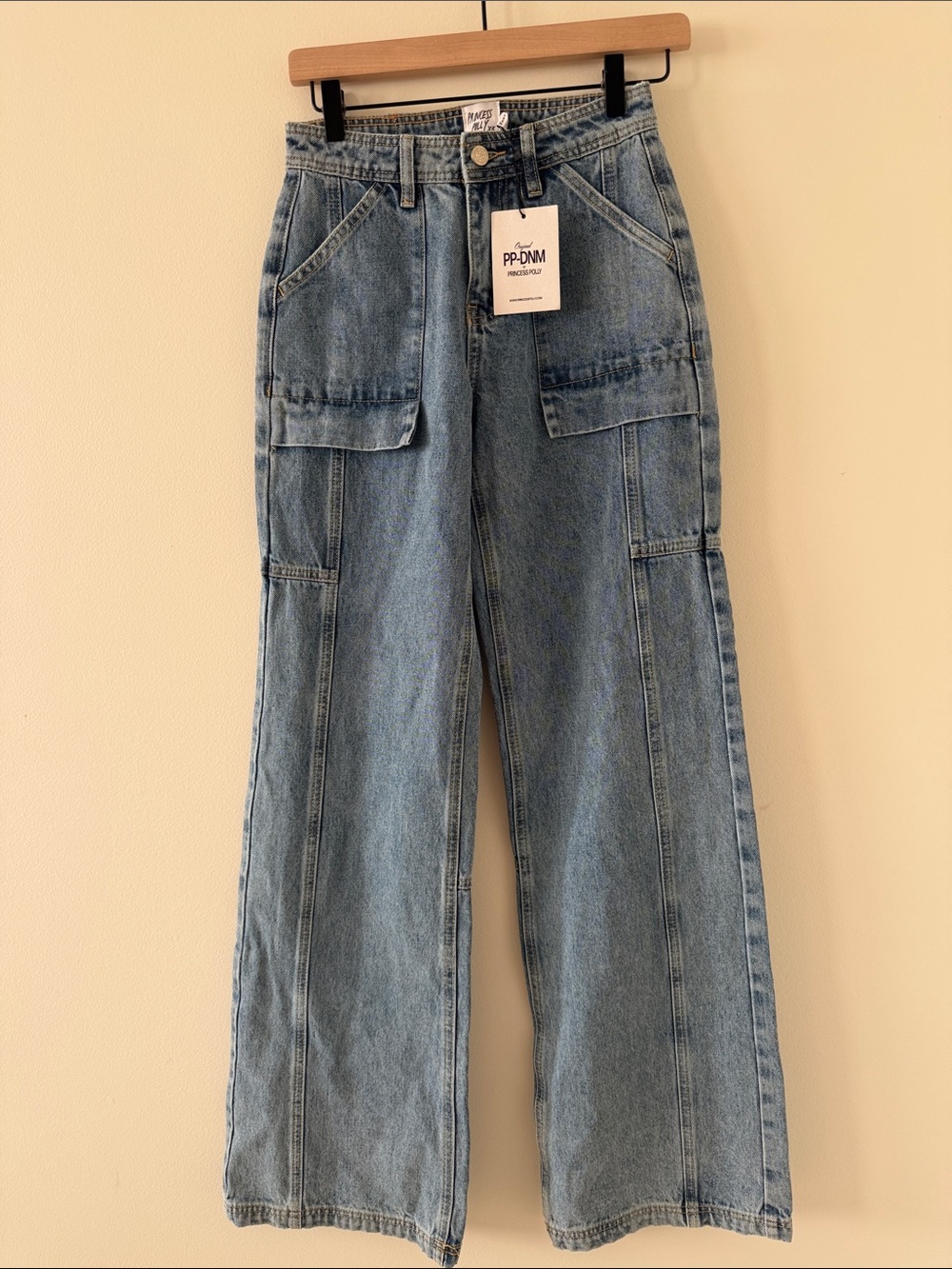 Princess Polly NWT Chad Cargo Jeans Mid Wash Denim Size 4 - Picture 6 of 13